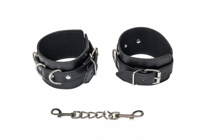 Поножи с цепочкой на карабинах Party Hard Celestial