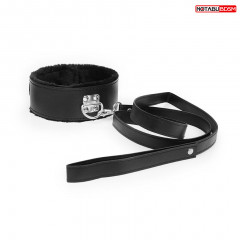 Стильный ошейник с меховой подкладкой и удобным поводком