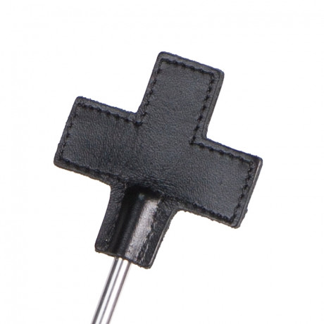 Металлический стек с крестом на конце