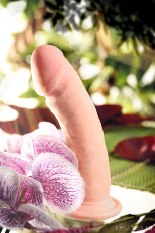 Ультра реалистичный вибратор с выносным пультом управления RealStick Elite Vibro