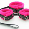 Меховой набор из наручников и ошейника с поводком BDSM Light