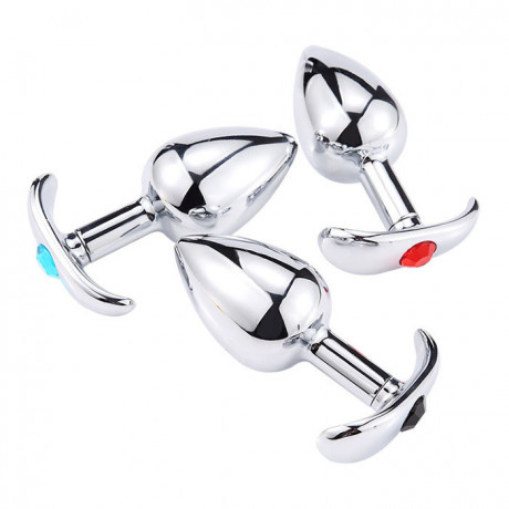 Стальная пробочка украшенная стразом M