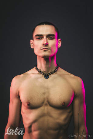 Металлический ошейник в виде цепи с сердечком Party Hard Embrace