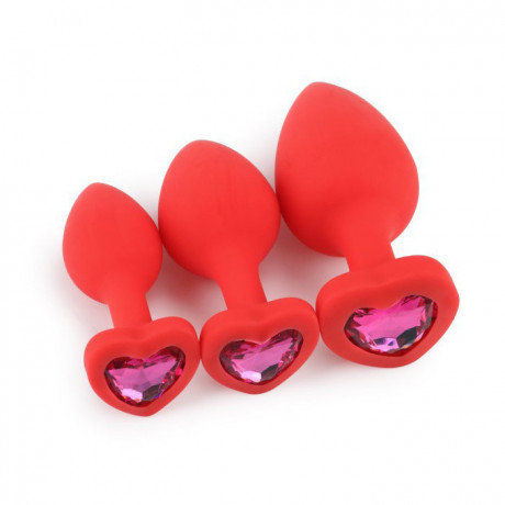 Красная анальная втулка с кристаллом в форме сердца