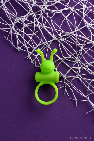 Яркое эрекционное кольцо с вибро пулей из эластичного силикона A-Toys