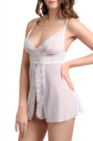 Белая комбинация с V-образным декольте и манящим разрезом спереди Nataliya