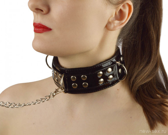 Стильный ошейник для создания эротичного образа в ролевых играх