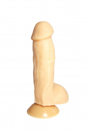 Реалистичный фаллоимитатор с мошонкой на присоске