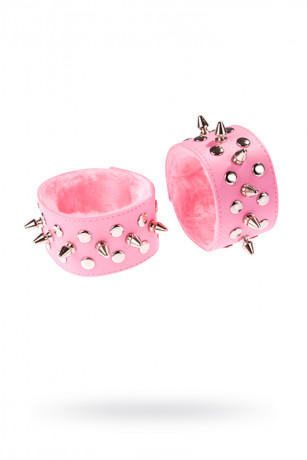 Стильные напульсники из искусственной кожи декорированные шипами