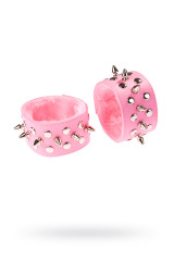 Стильные напульсники из искусственной кожи декорированные шипами