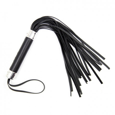 Плеть многохвостая для бдсм сессий