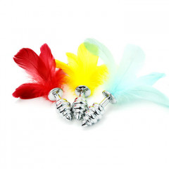 Рельефная пробка украшение с перьевым хвостиком