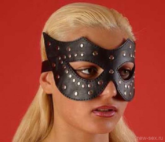 Очки-маска черная P33