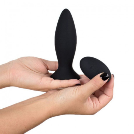 Набор анальных пробок трех разных размеров со съемным виброэлеметом Richie