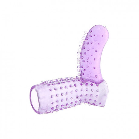 Насадка на член с отростком для стимуляции клитора