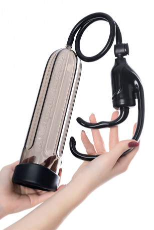 Вакуумная помпа для пениса дымчатого цвета с механическим насосом Expert