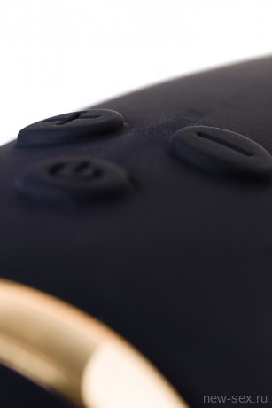 Черный стильный вибратор из нежного силикона с клиторальным отростком Thunder