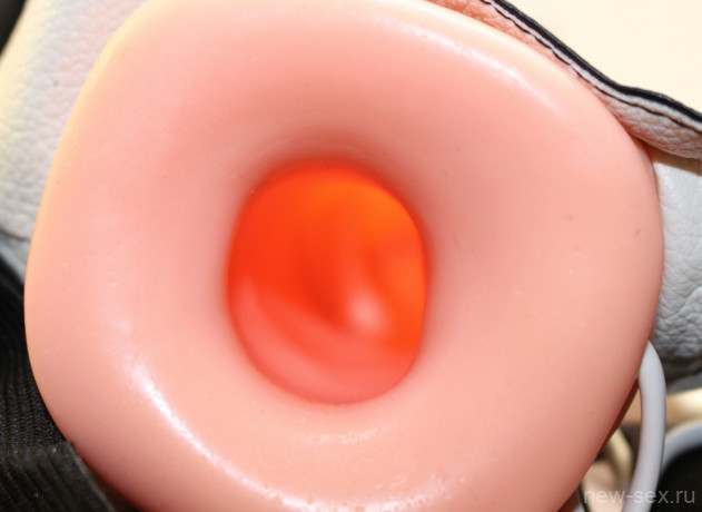 Рельефный фаллопротез с вибрацией 19 см