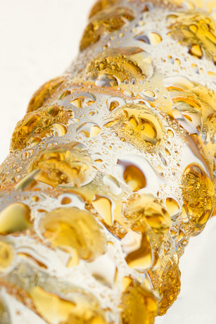 Стеклянный фаллос с рельефом с одной стороны и гладкий с другой Sexus Glass