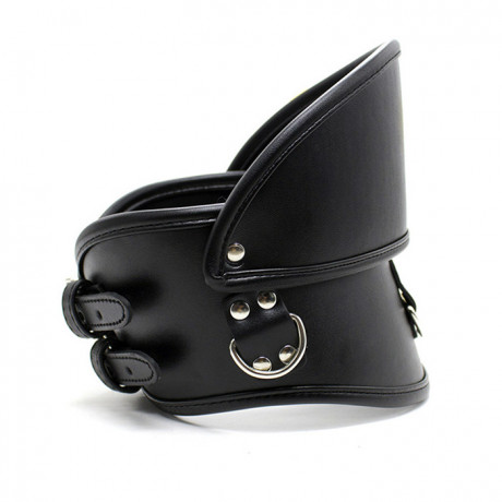 Широкий ошейник под подбородок с поводком