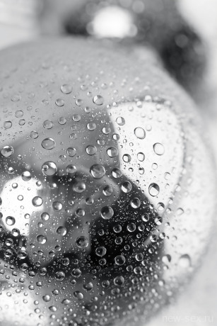 Стринги с двумя шарами из металла серебристого цвета TOYFA Metal