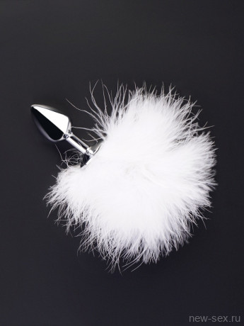 Металлическая анальная пробка с пушистым белым заячьим хвостиком