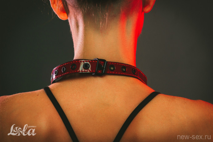 Стильный кляп-шар для БДСМ игр Party Hard Love Bite