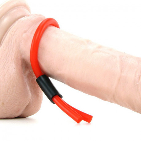 Красное силиконовое лассо на пенис Silicone Stud Lasso Rings