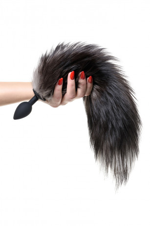 Анальная силиконовая втулка с хвостом чернобурой лисы POPO Pleasure