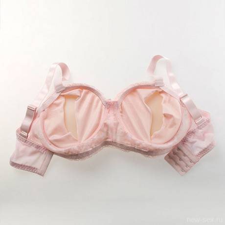 Розовый бюстгальтер с накладной грудью