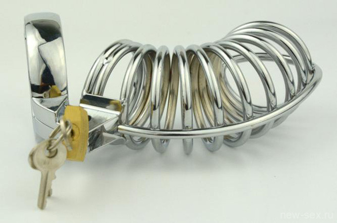 Клетка-замок на половой член