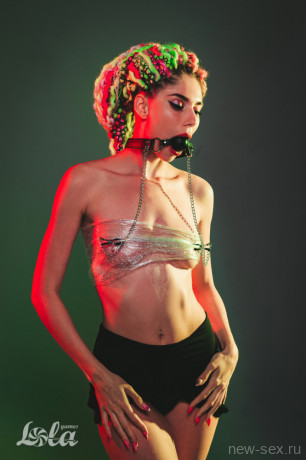 Кляп с металлическими зажимами для сосков Party Hard Gratitude