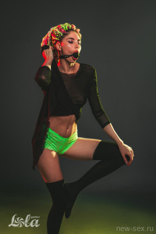 Кляп с силиконовым шаром Party Hard Dolce Vita