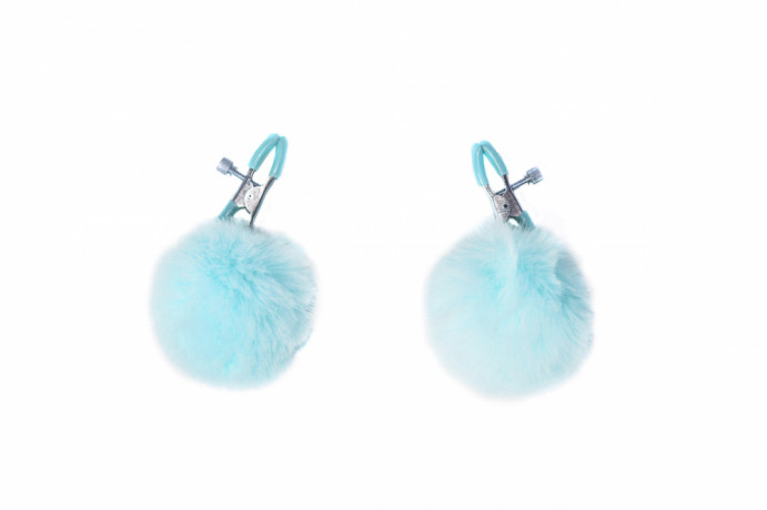 Серебристые зажимы на соски с пушистыми мягкими украшениями Party Hard Angelic