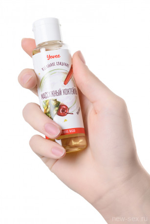 Масло для массажа с ароматом Пина колады Yovee