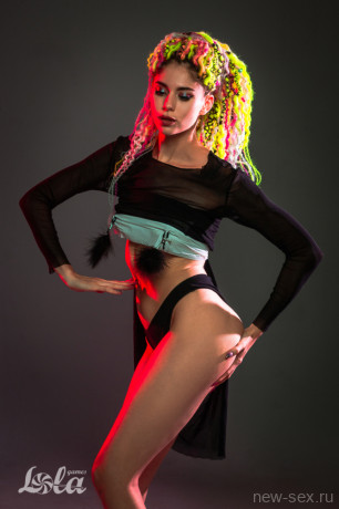 Оригинальный зажимы на соски украшенные пушком Party Hard Euphoric