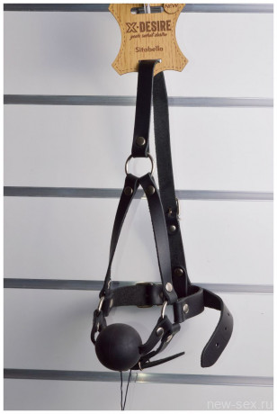 Кляп-шар с фиксацией-сбруей на голову