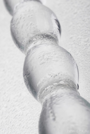 Рельефный двухсторонний стеклянный фаллоимитатор Sexus Glass