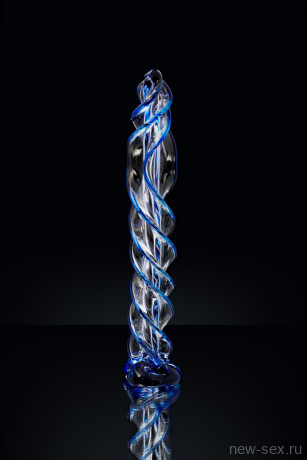 Прозрачный фаллос из стекла с синей спиралью