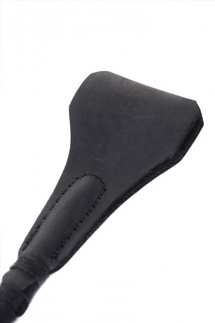 Чёрный кожаный стек с небольшим шлепком и стильной ручкой TOYFA Theatre