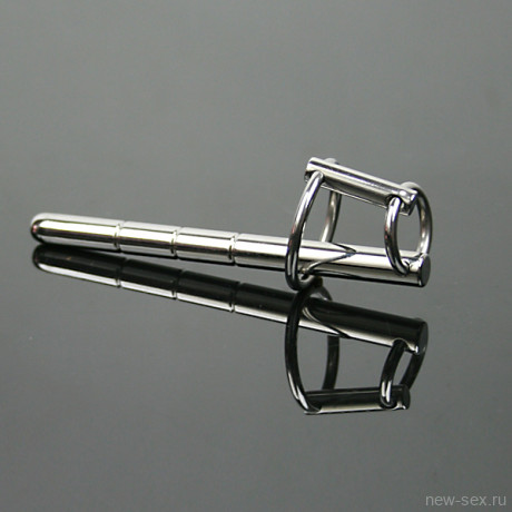 Металлический буж с кольцом на член