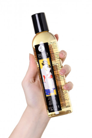 Возбуждающее массажное масло с ароматом ванили Shunga Desire