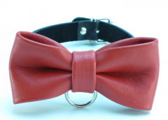 Кожаный ошейник с бабочкой