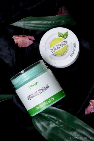 Скраб для тела с ароматом зелёного чая и мяты Yovee