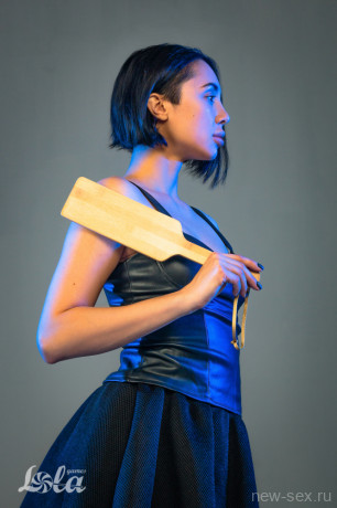 Жесткая БДСМ шлепалка из бамбука Party Hard Perky