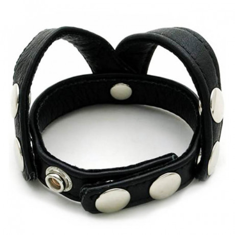 Бондаж пениса и мошонки