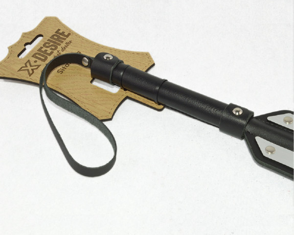 Шлепалка из натуральной кожи и декорированных вставок