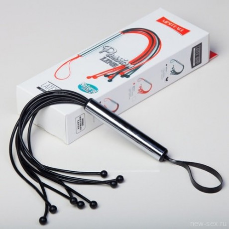 Мини плеть изготовлена из натурального латекса с шариками