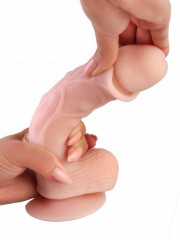 Фаллоимитатор с хребтом из киберкожи