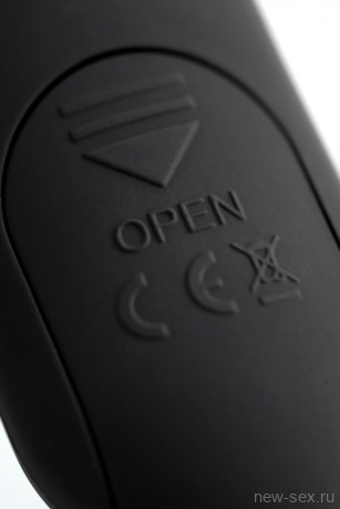 Анальная пробка с эффектом римминга и 10 режимами вибрации Erotist Hurricane